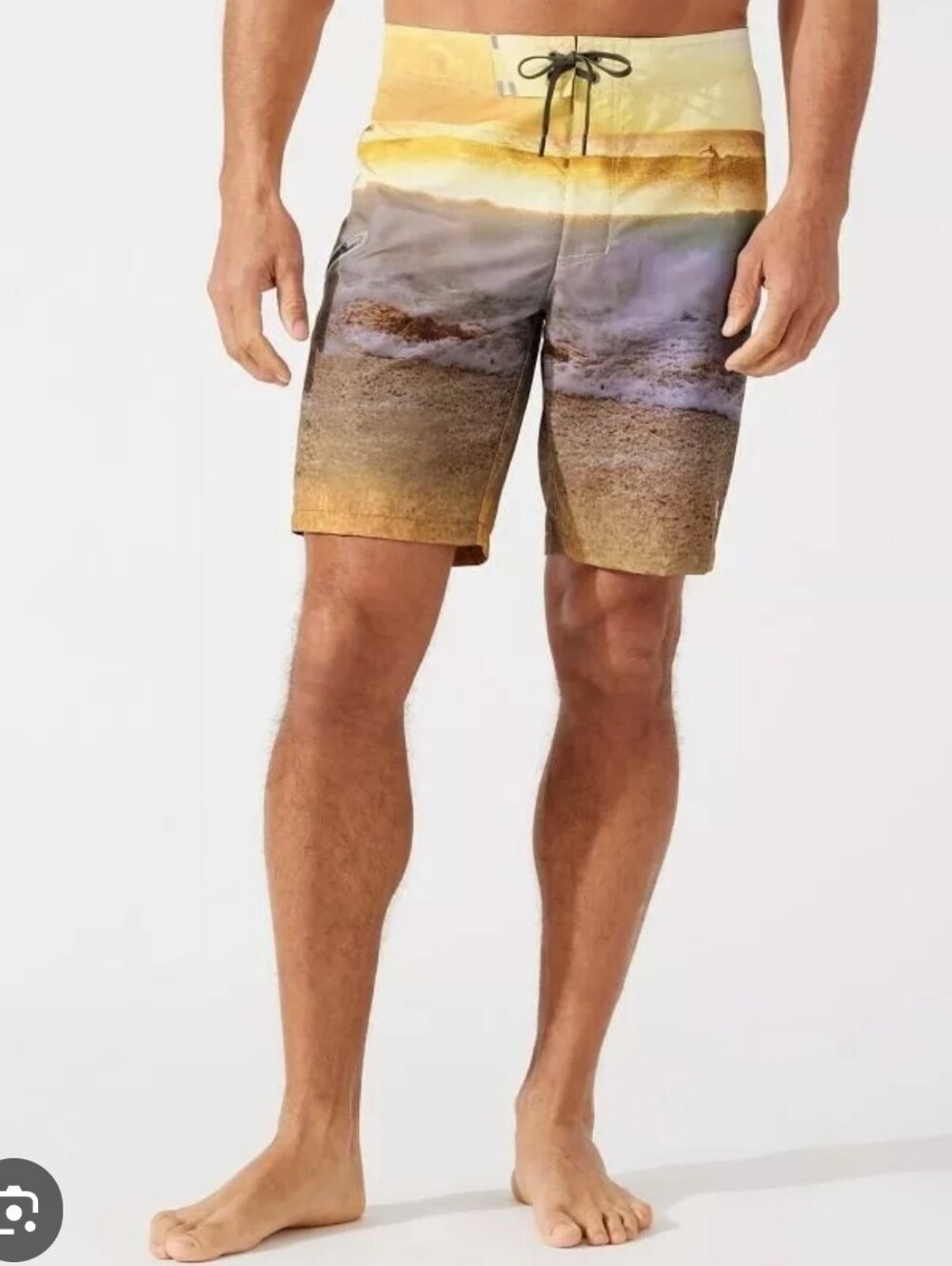 TOMMY BAHAMA Men's Molokai Sunset Break 9-Inch Board Shorts Size 40